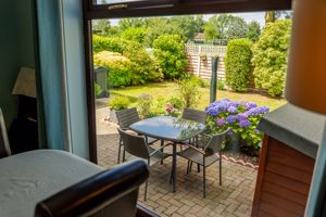 Dining Room- click for photo gallery